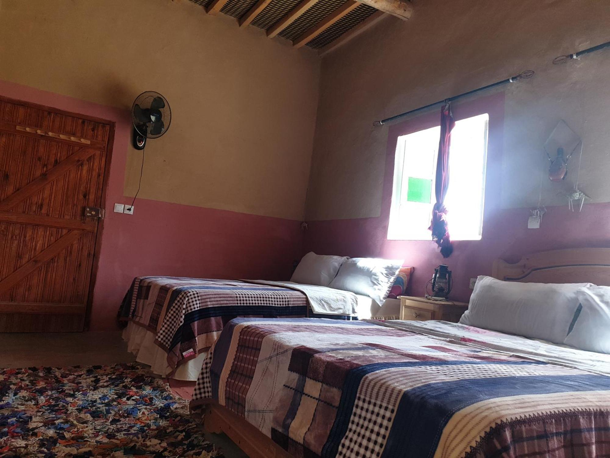 Gite D'Etape Traditionnel Berbere Ifri Rom bilde